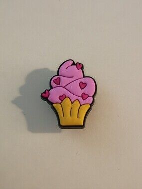 10 for $10 Jibbitz Croc Charm - Pink Frosted Cupcake w/ Heart Shaped Sprinkles
